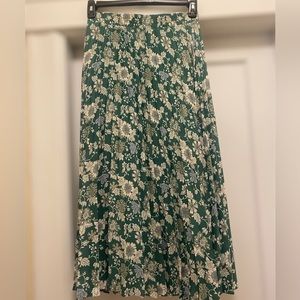 Beautiful Green Printed & Plated Long Skirt in Small